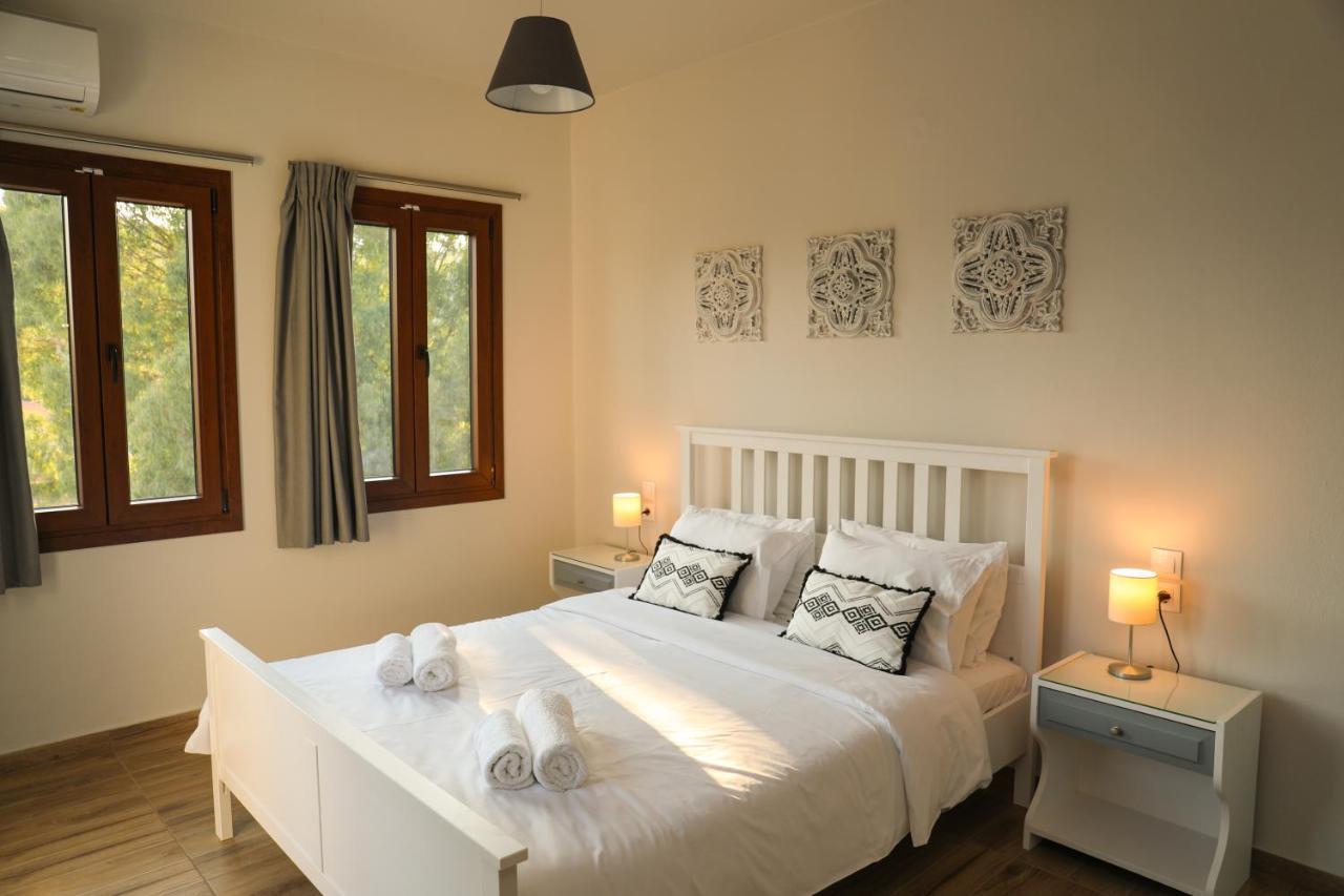 Golden Evelyn Apart otel Aya Paraskevi Dış mekan fotoğraf