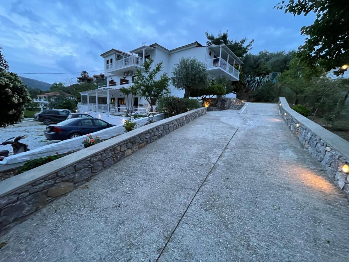 Golden Evelyn Apart otel Aya Paraskevi Dış mekan fotoğraf