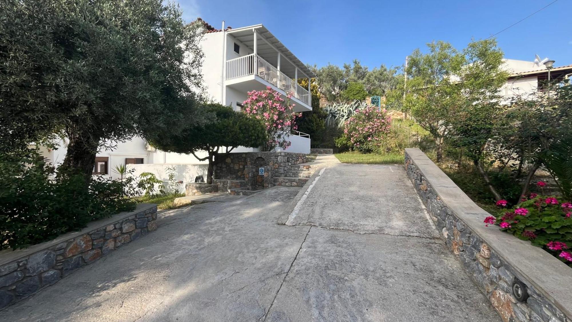 Golden Evelyn Apart otel Aya Paraskevi Dış mekan fotoğraf