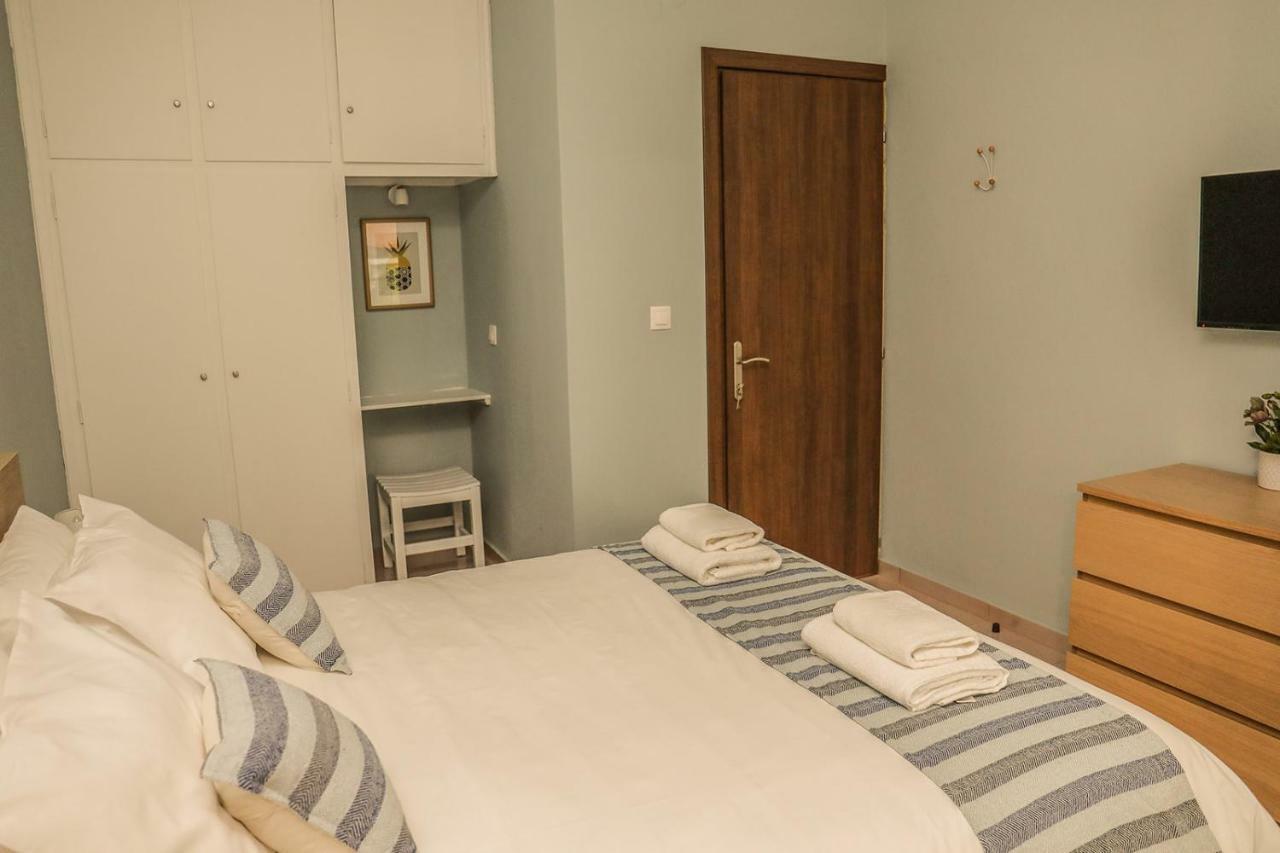 Golden Evelyn Apart otel Aya Paraskevi Dış mekan fotoğraf