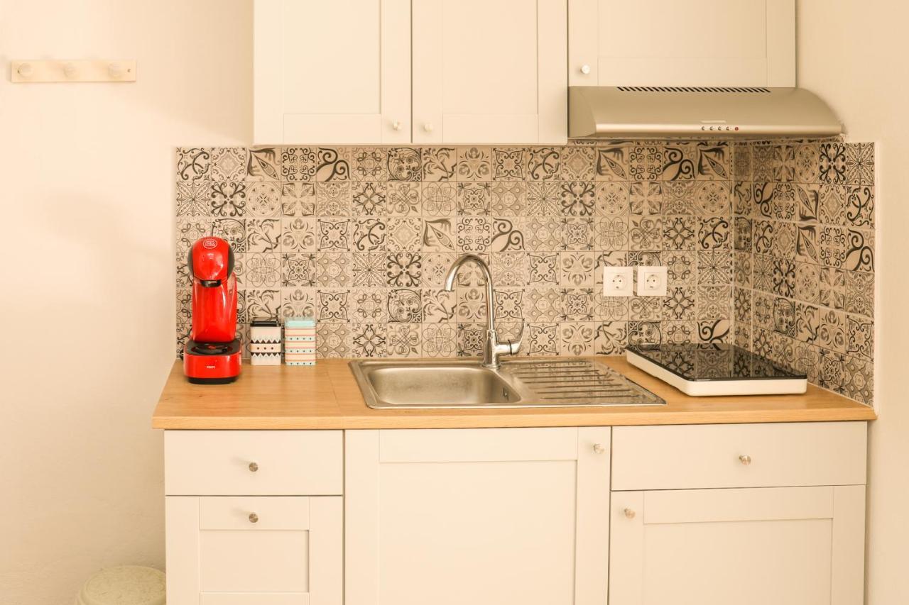 Golden Evelyn Apart otel Aya Paraskevi Dış mekan fotoğraf